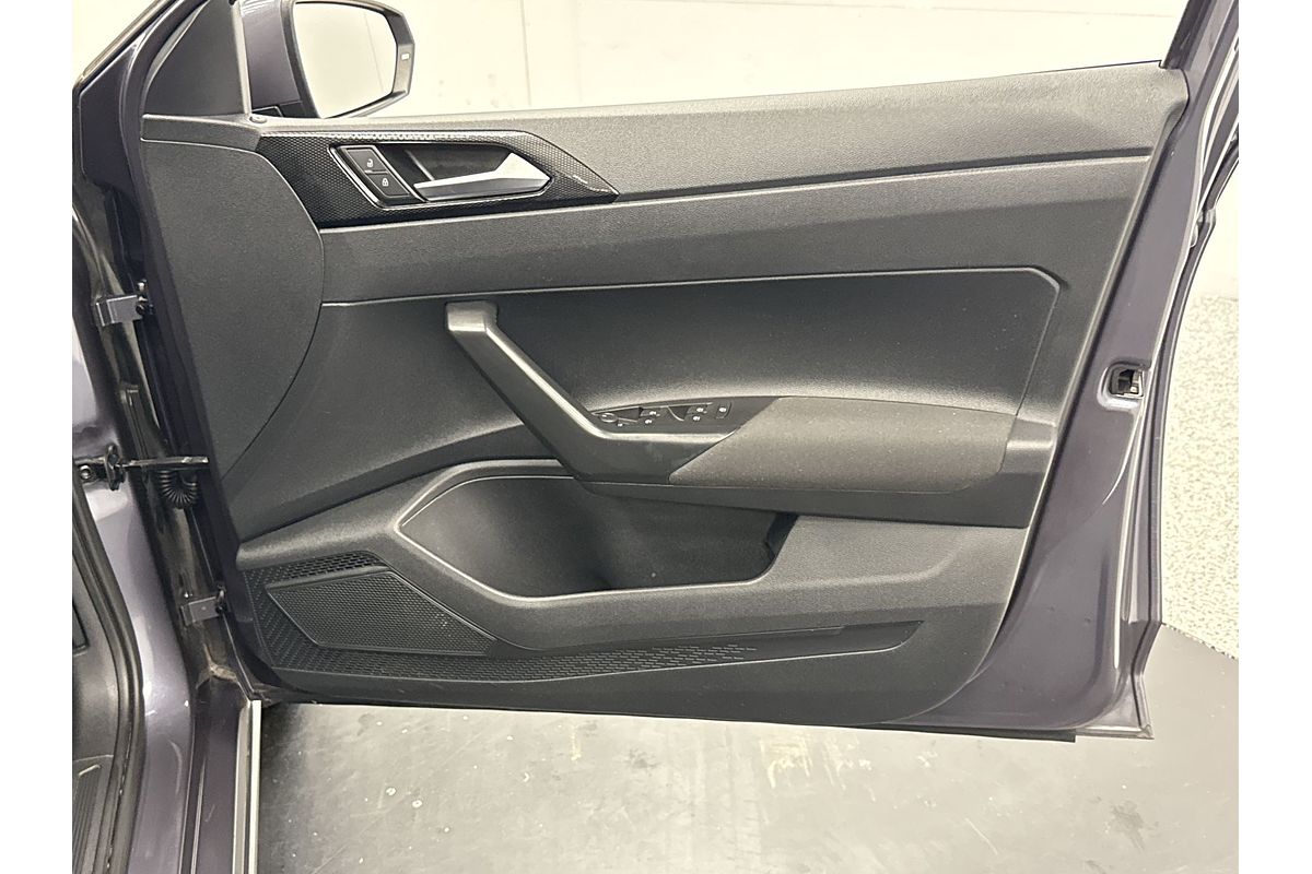 2022 Volkswagen Polo 70TSI Life AE