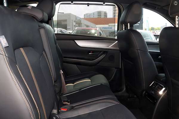 2025 Mazda CX-90 G50e Azami KK