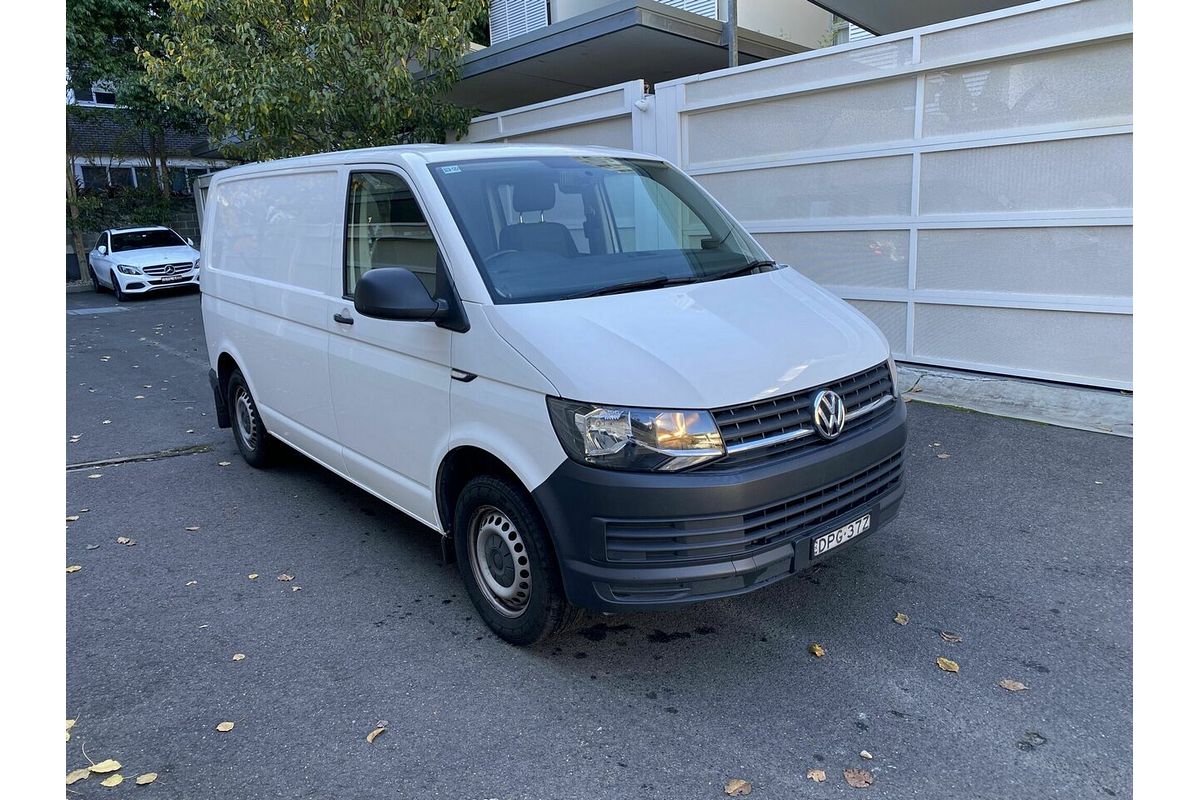 2017 Volkswagen Transporter TDI250 Runner T6 SWB