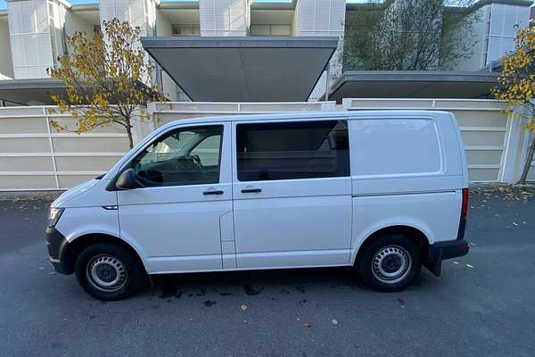 2017 Volkswagen Transporter TDI250 Runner T6 SWB