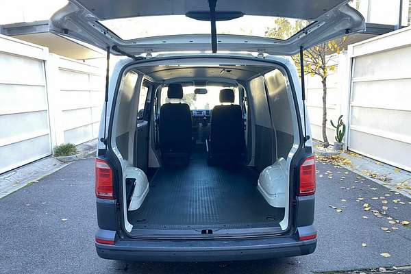 2017 Volkswagen Transporter TDI250 Runner T6 SWB