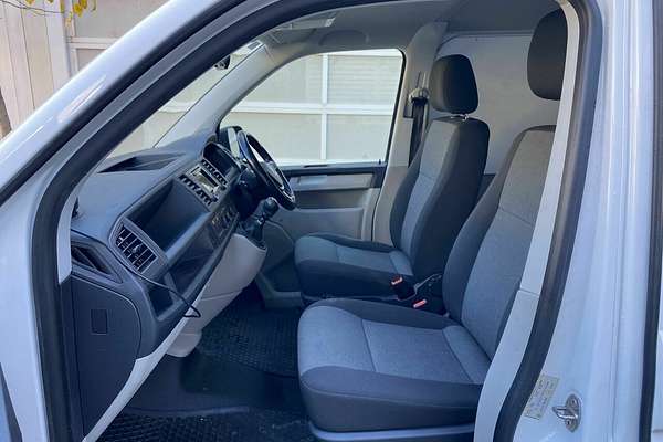 2017 Volkswagen Transporter TDI250 Runner T6 SWB