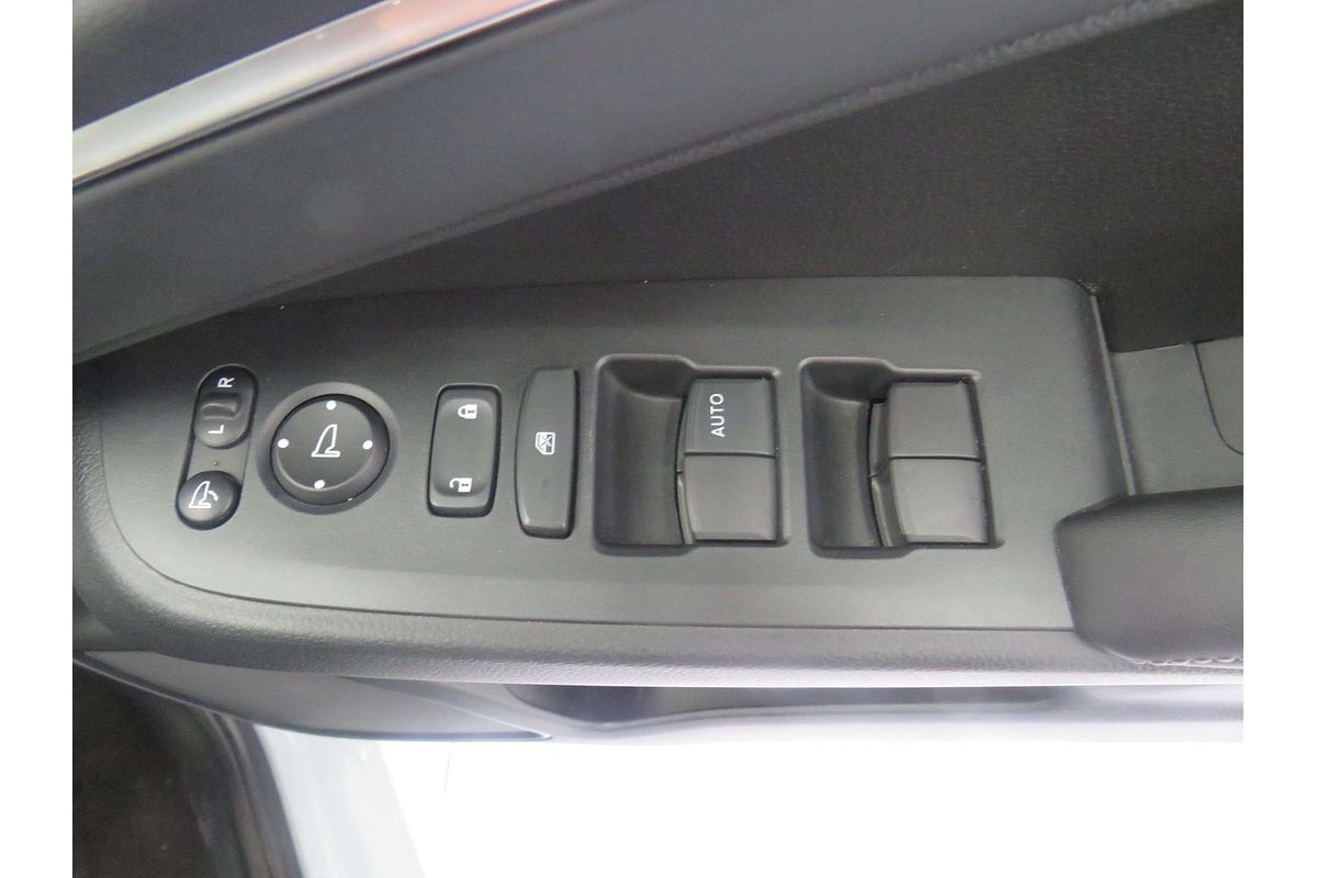 2024 Honda HR-V e:HEV X