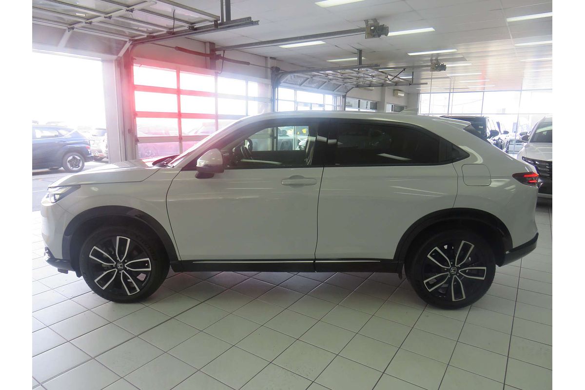 2024 Honda HR-V e:HEV X
