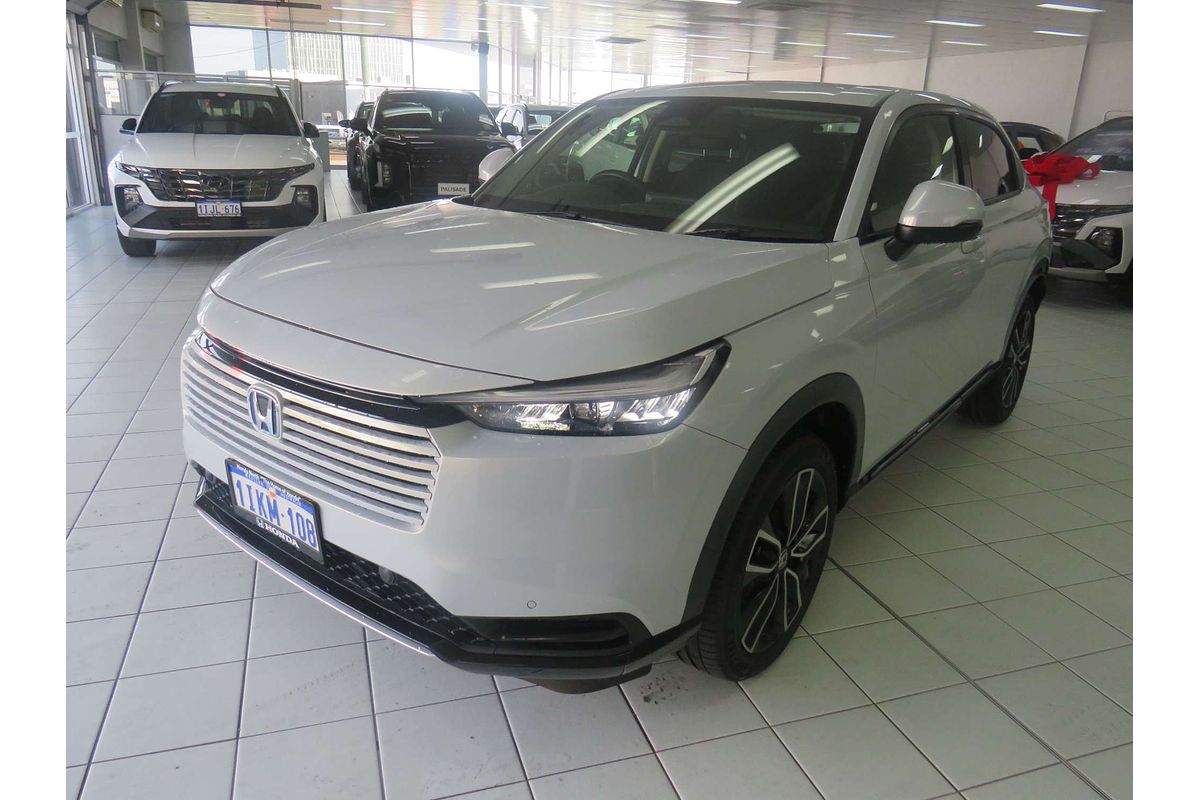 2024 Honda HR-V e:HEV X
