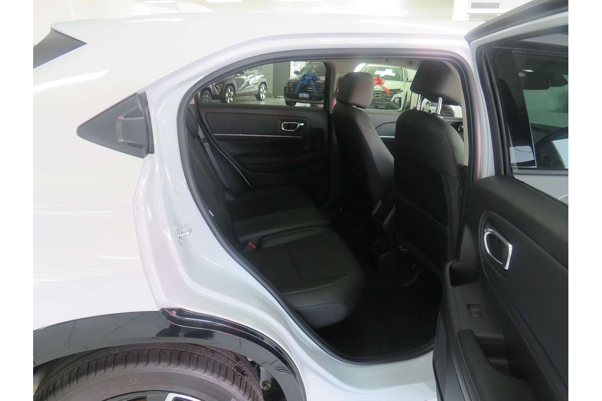 2024 Honda HR-V e:HEV X