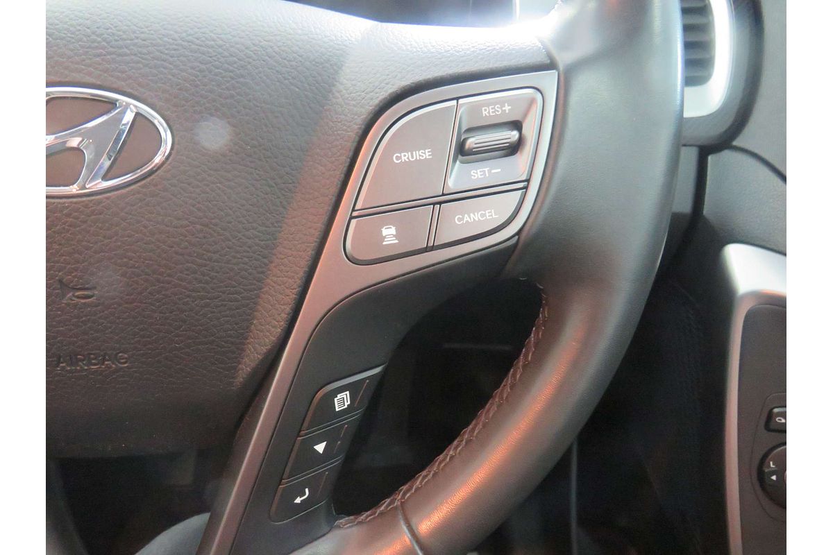 2017 Hyundai Santa Fe Highlander DM3 Series II