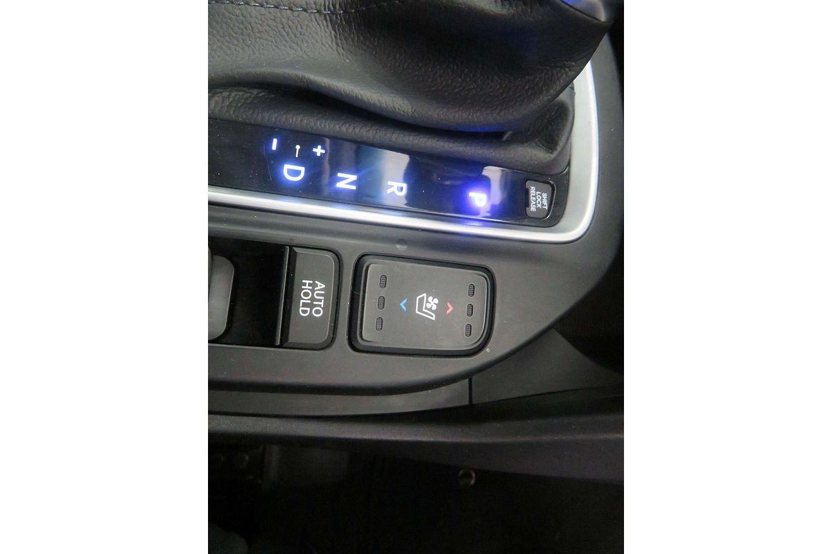 2017 Hyundai Santa Fe Highlander DM3 Series II