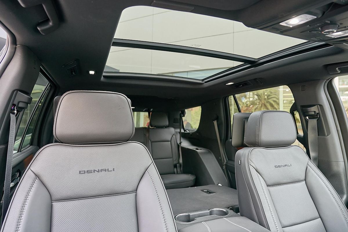 2025 GMC Yukon Denali T1