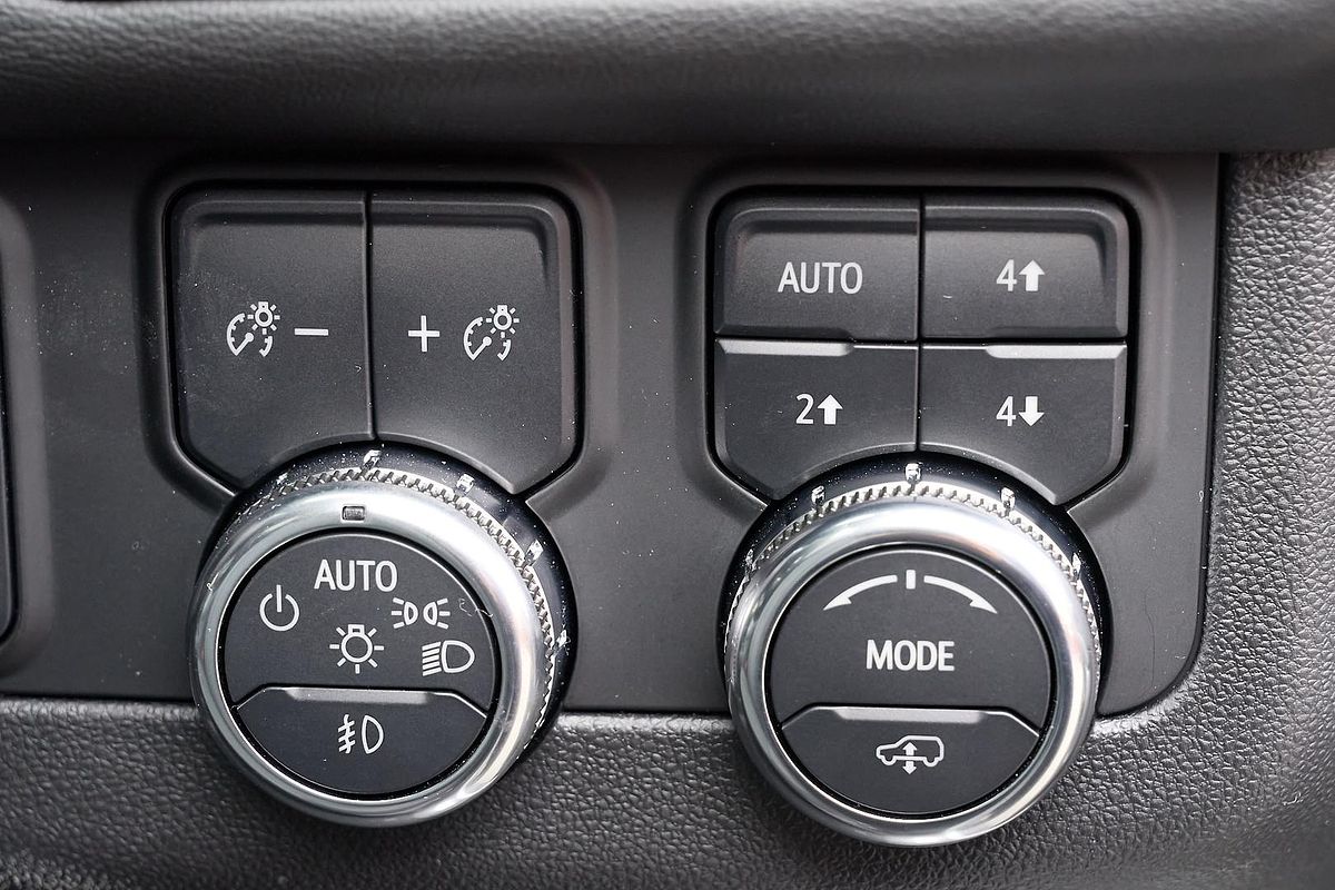 2025 GMC Yukon Denali T1