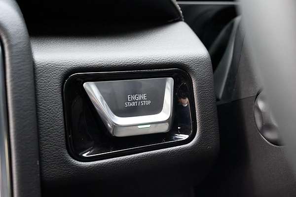 2025 GMC Yukon Denali T1