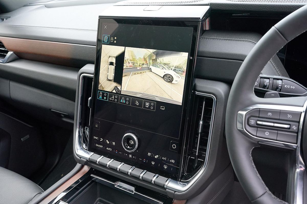 2025 GMC Yukon Denali T1