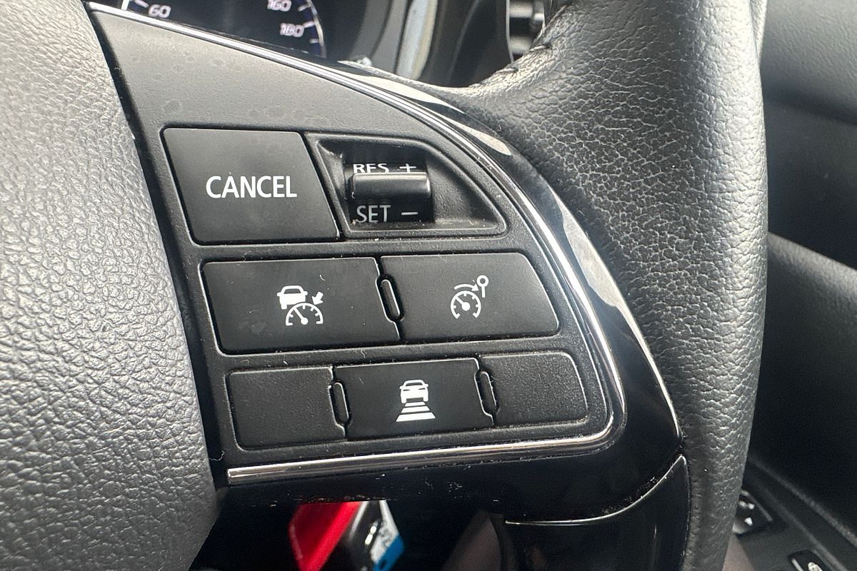 2020 Mitsubishi Outlander ES ZL