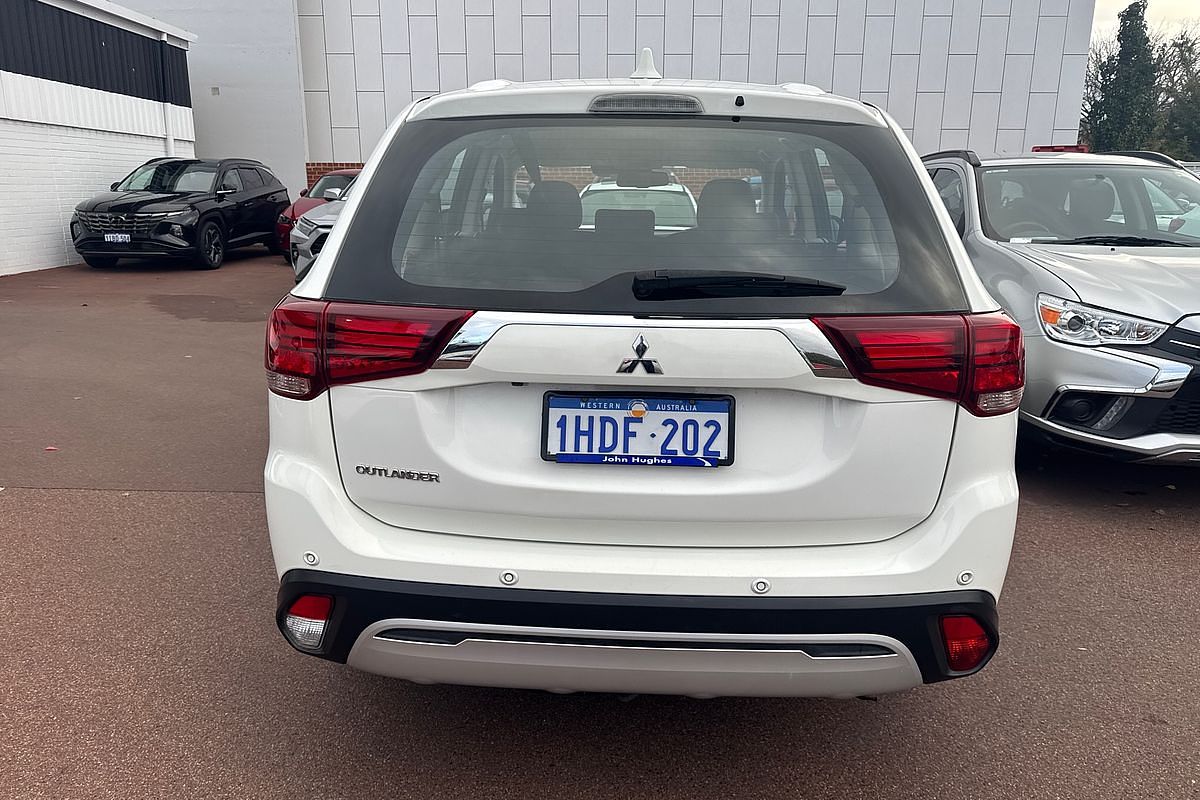2020 Mitsubishi Outlander ES ZL