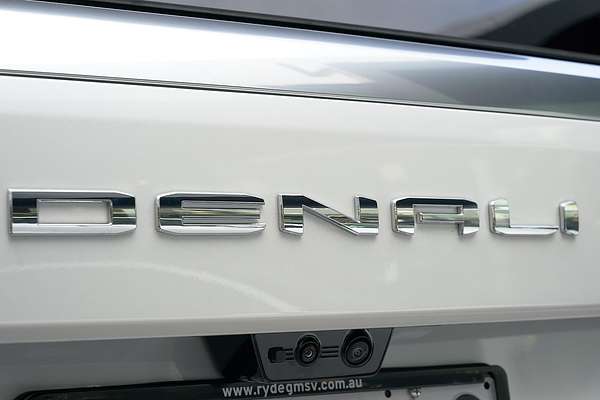 2025 GMC Yukon Denali T1