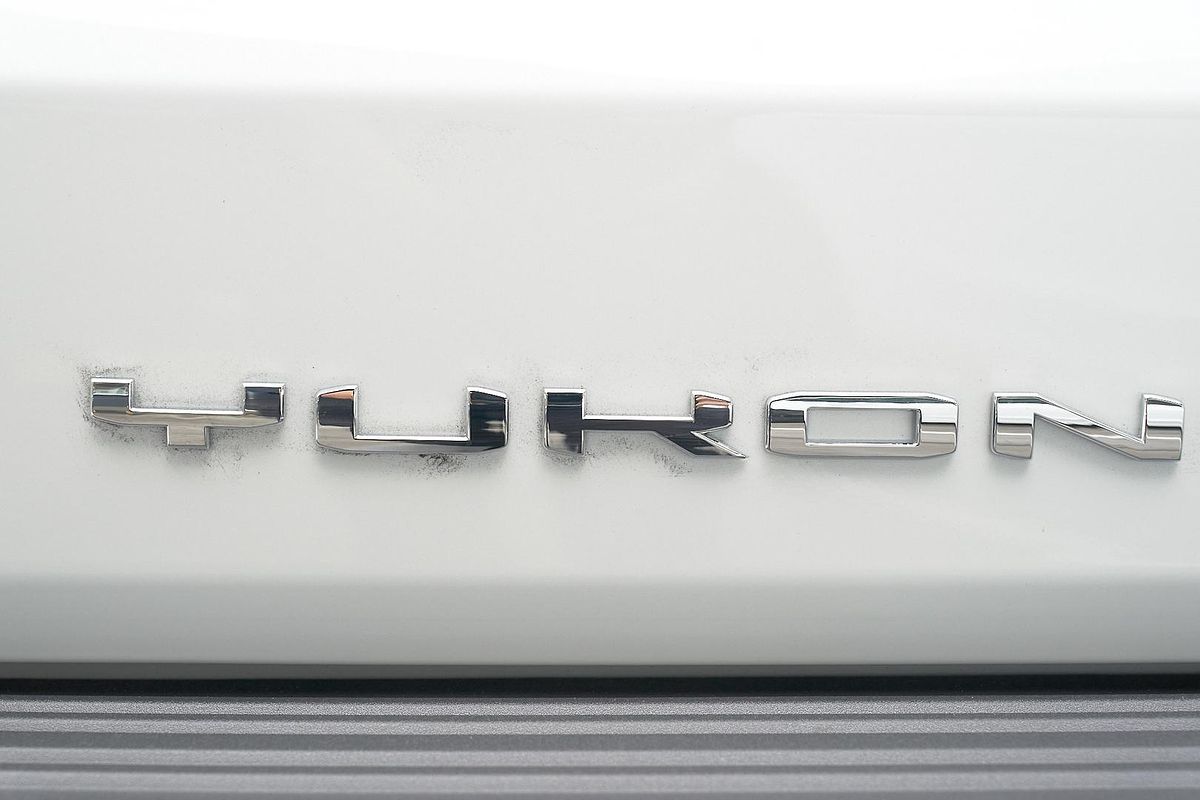 2025 GMC Yukon Denali T1