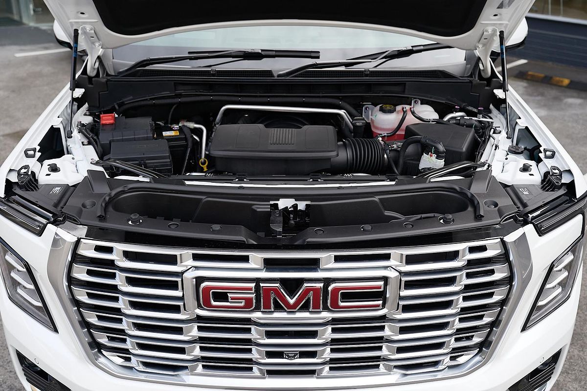 2025 GMC Yukon Denali T1