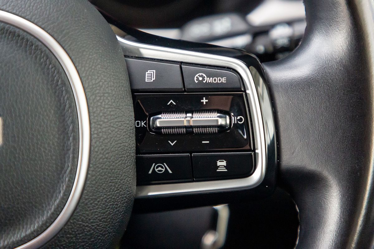 2023 Kia Sorento Sport MQ4
