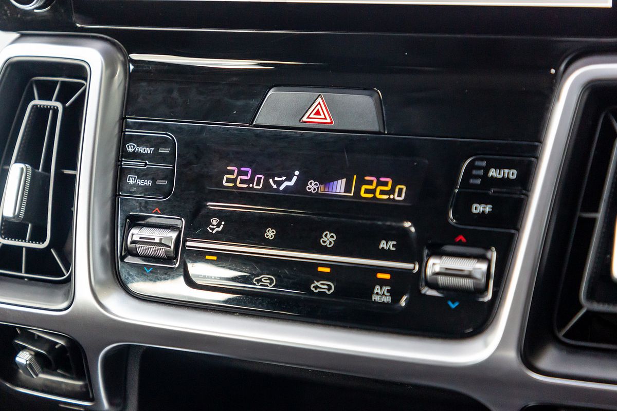 2023 Kia Sorento Sport MQ4