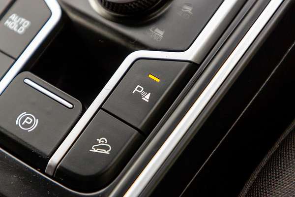 2023 Kia Sorento Sport MQ4