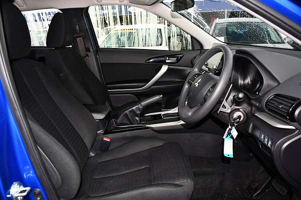 2024 Mitsubishi Eclipse Cross ES YB