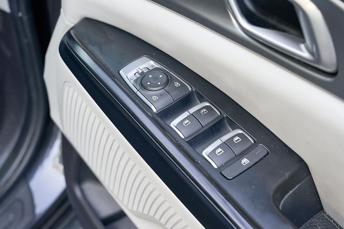 2022 Kia Carnival S KA4