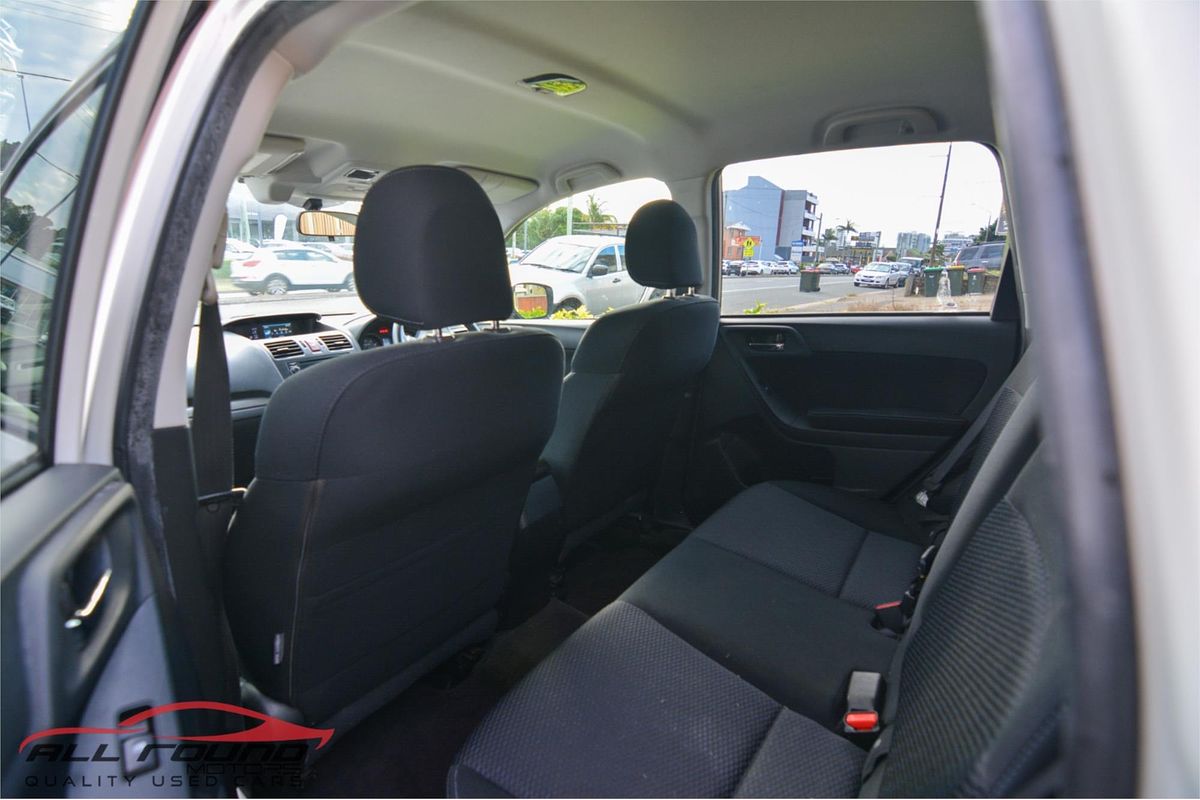 2013 Subaru Forester 2.5i-L S4