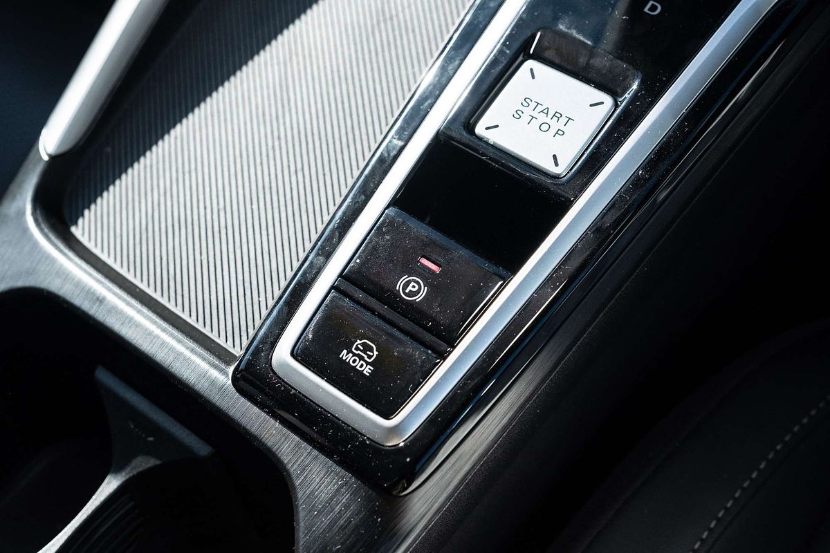 2024 MG ZS Essence Hybrid+ ZS32