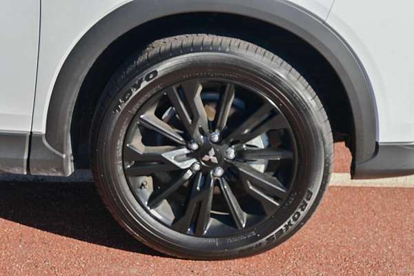 2024 Mitsubishi Eclipse Cross Black Edition YB