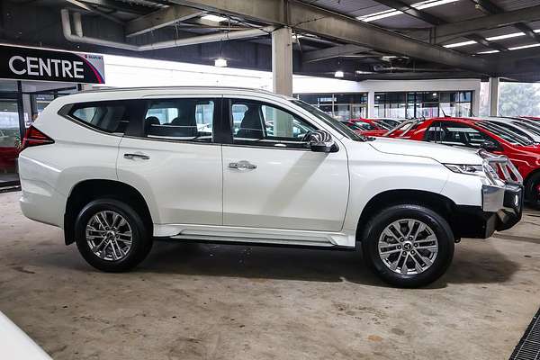 2021 Mitsubishi Pajero Sport GLX QF