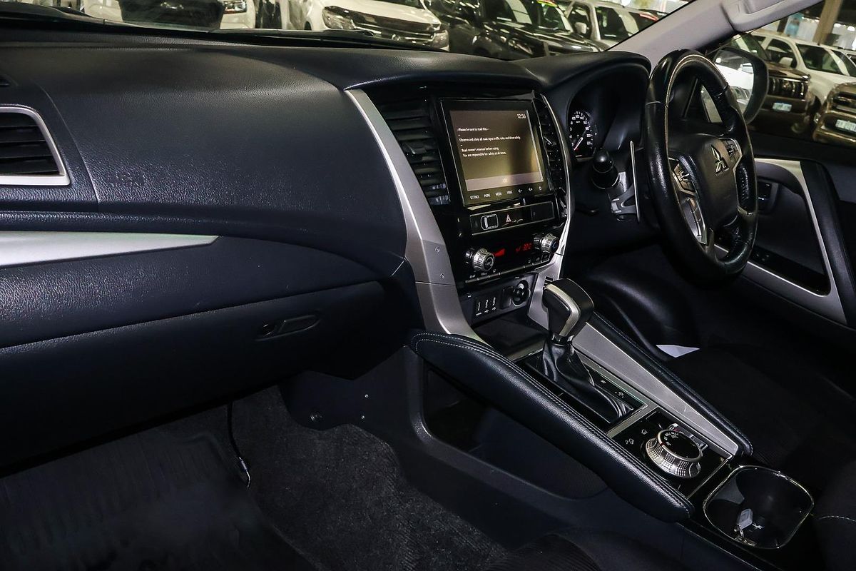 2021 Mitsubishi Pajero Sport GLX QF