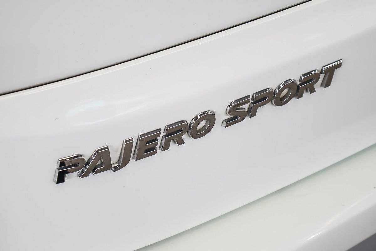 2021 Mitsubishi Pajero Sport GLX QF