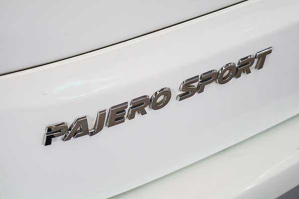 2021 Mitsubishi Pajero Sport GLX QF
