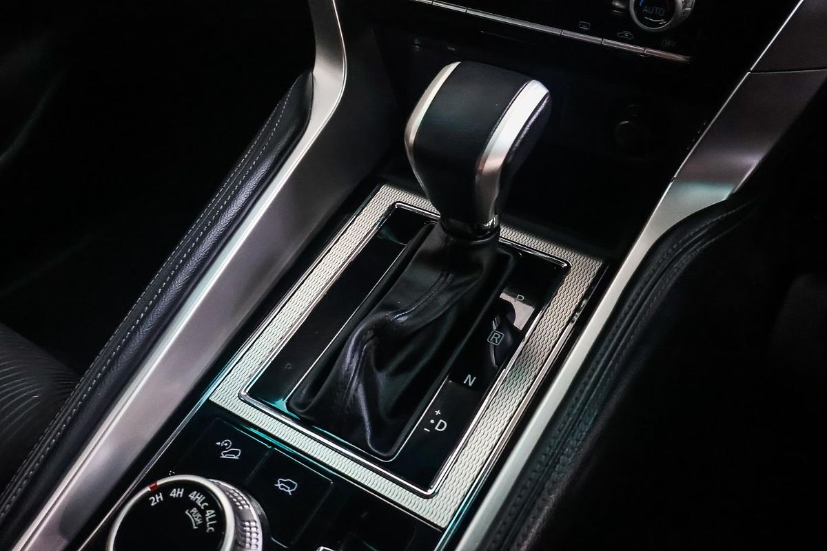 2021 Mitsubishi Pajero Sport GLX QF