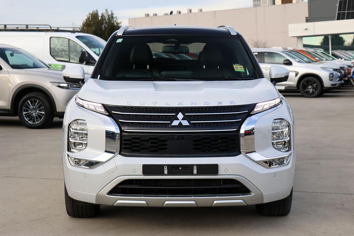 2022 Mitsubishi Outlander PHEV Exceed Tourer ZM