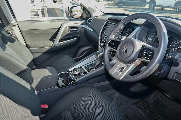 2024 Mitsubishi Pajero Sport GLS QG