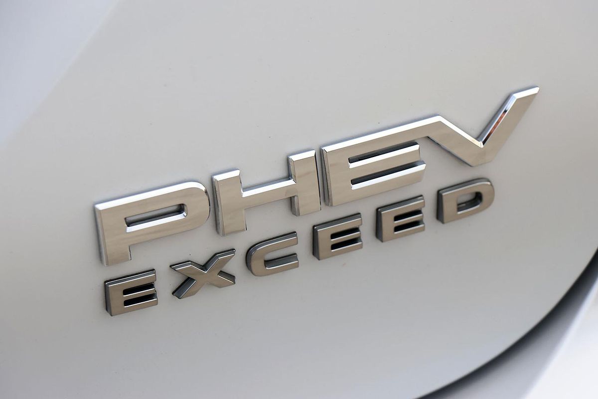 2022 Mitsubishi Outlander PHEV Exceed Tourer ZM