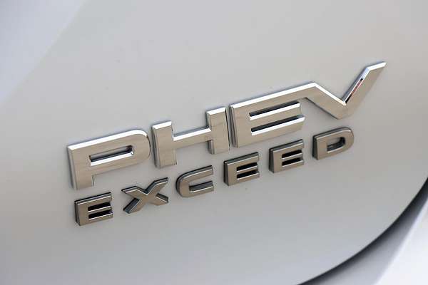 2022 Mitsubishi Outlander PHEV Exceed Tourer ZM