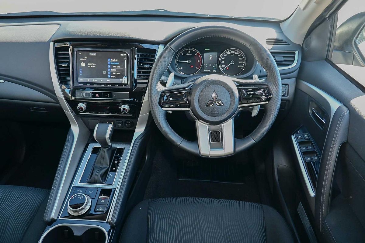 2024 Mitsubishi Pajero Sport GLS QG