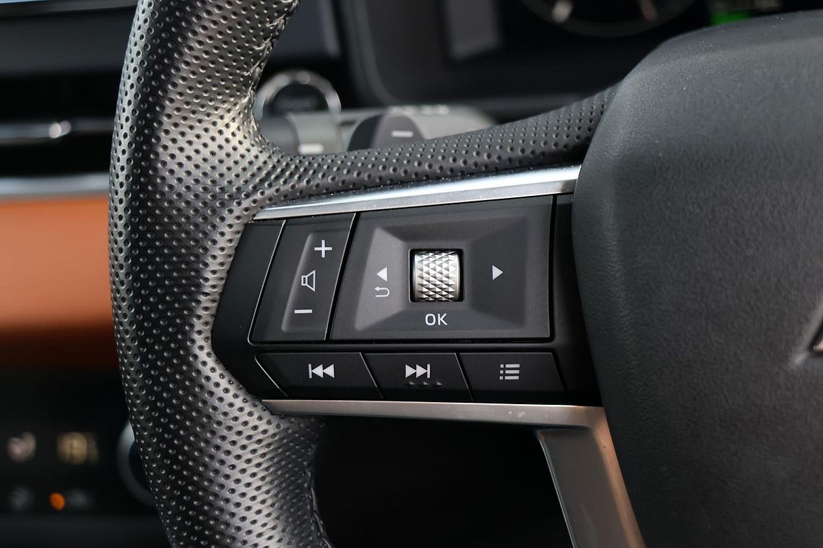 2022 Mitsubishi Outlander PHEV Exceed Tourer ZM