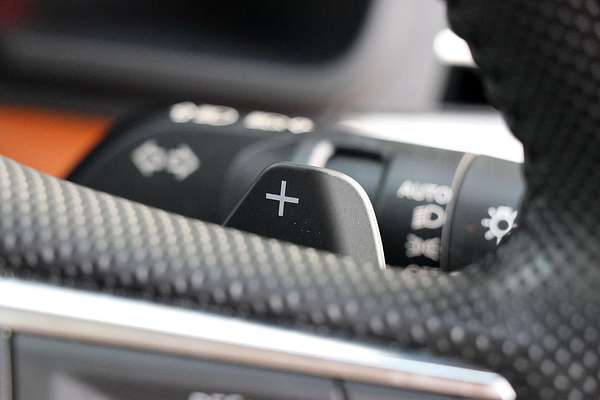 2022 Mitsubishi Outlander PHEV Exceed Tourer ZM