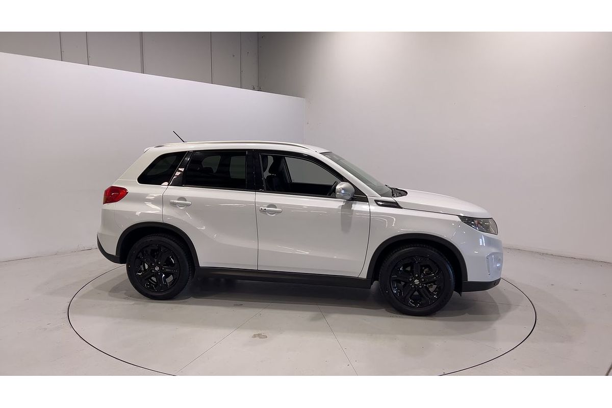 2017 Suzuki Vitara S Turbo LY