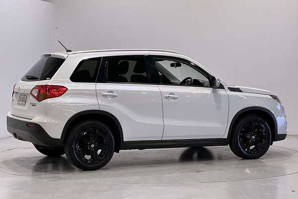 2017 Suzuki Vitara S Turbo LY