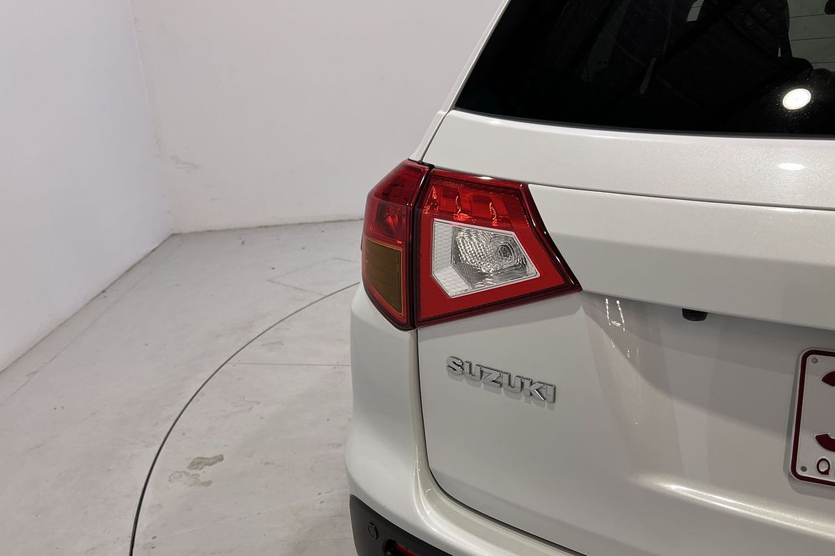 2017 Suzuki Vitara S Turbo LY