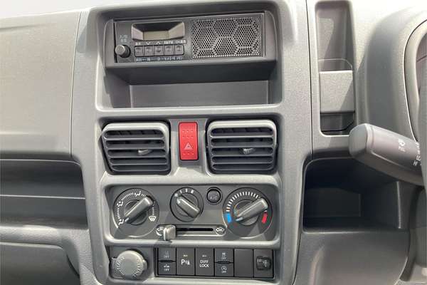 2024 Suzuki Carry KC 4WD