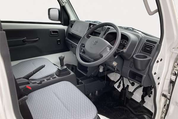 2024 Suzuki Carry KC 4WD