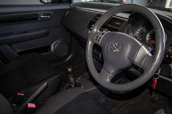 2008 Suzuki Swift RS415