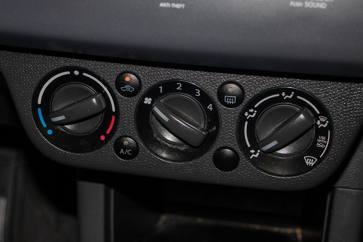 2008 Suzuki Swift RS415