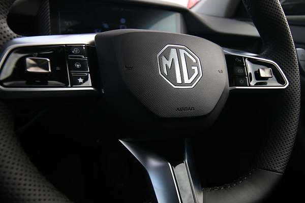 2025 MG MGS5 EV Essence 62 ZS3EM
