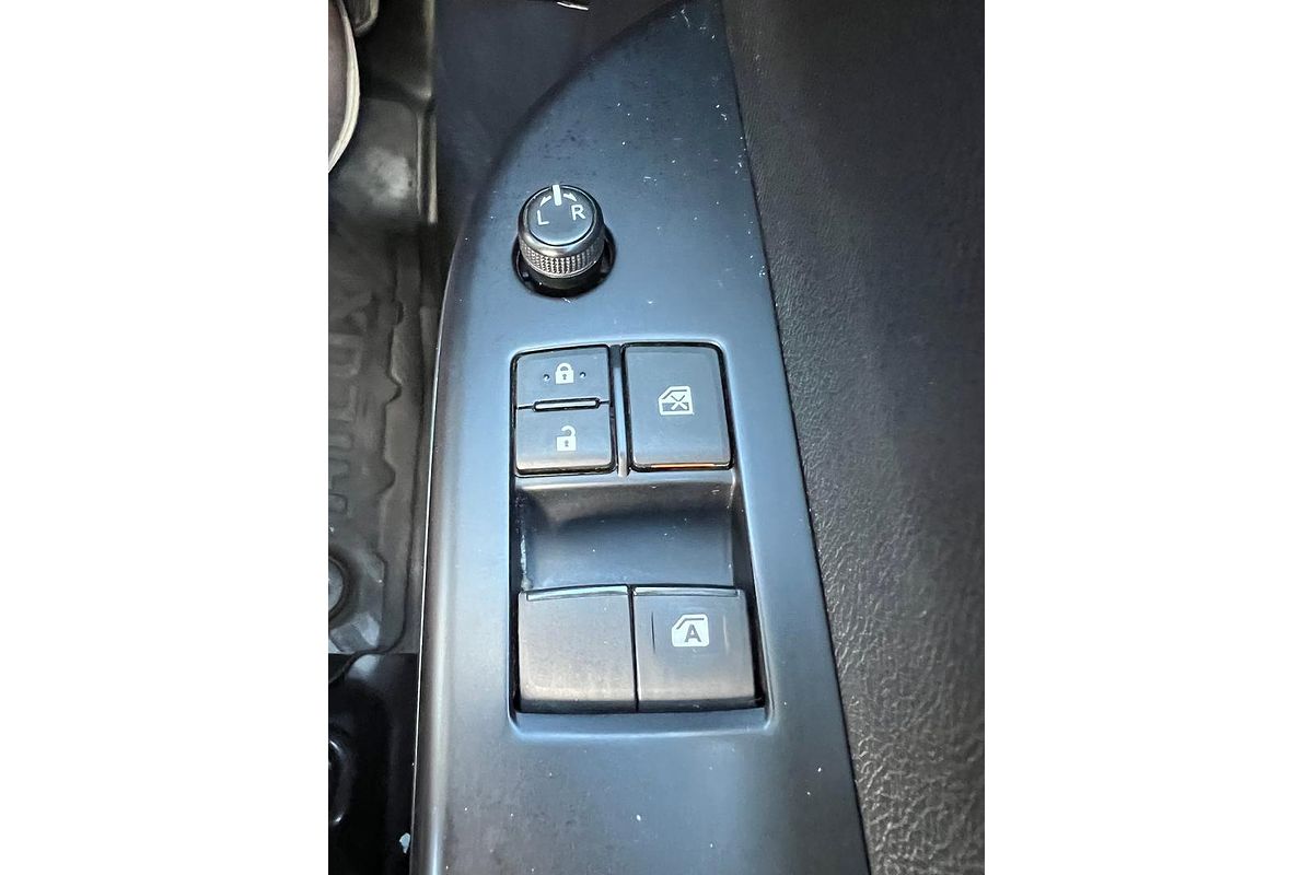2020 Toyota Hilux Workmate TGN121R Rear Wheel Drive